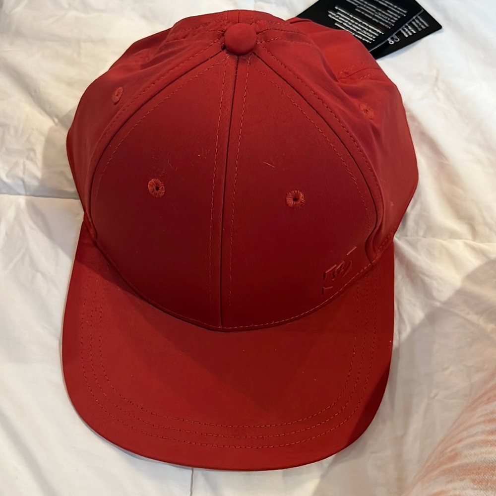 Lululemon Men Hat NWT